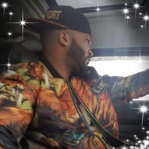 Meet your Posher, Christopher